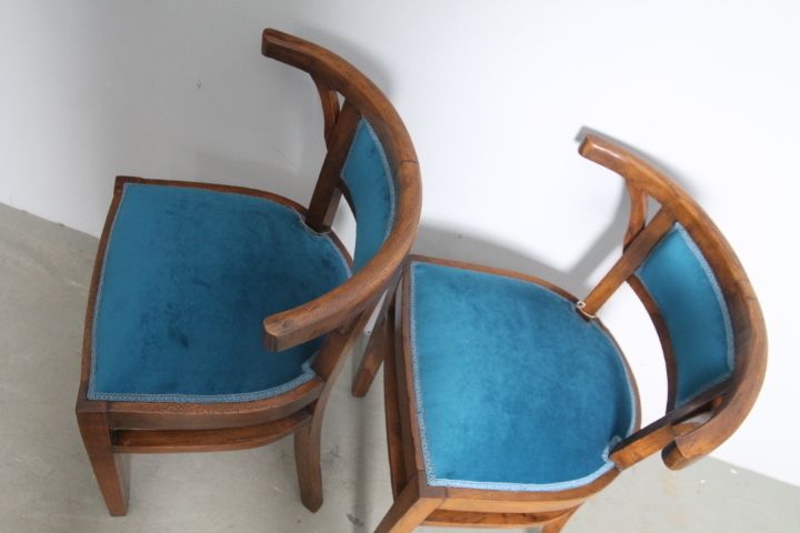photo vinterior Antique Pair Of Walnut Art Deco Cockpit Armchairs From 1940. Restored Modern Antiques Petroleum Fabric