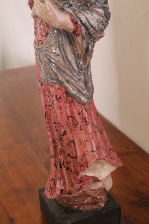 Ancient Virgin Sculpture In Polychrome Majolica From The 1950s, H 70 Cm. Signed Benini Faenza photo buy
