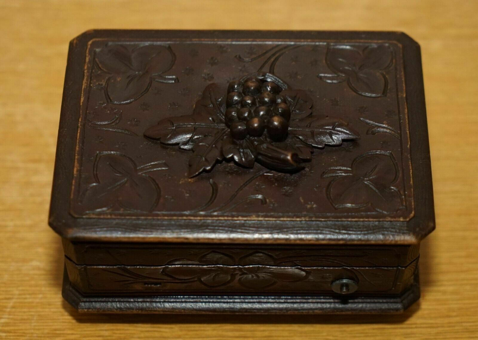 Original Antique Grape Vine Carved Black Forest Wood Music Box Needs Service photo 200.0