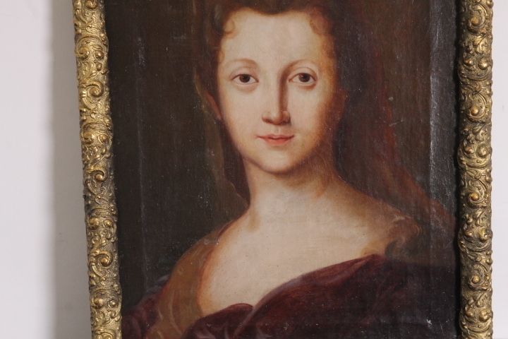 Ancient Lady Oil On Canvas From The 18th Century Tuscan School. Painted Antique photo buy
