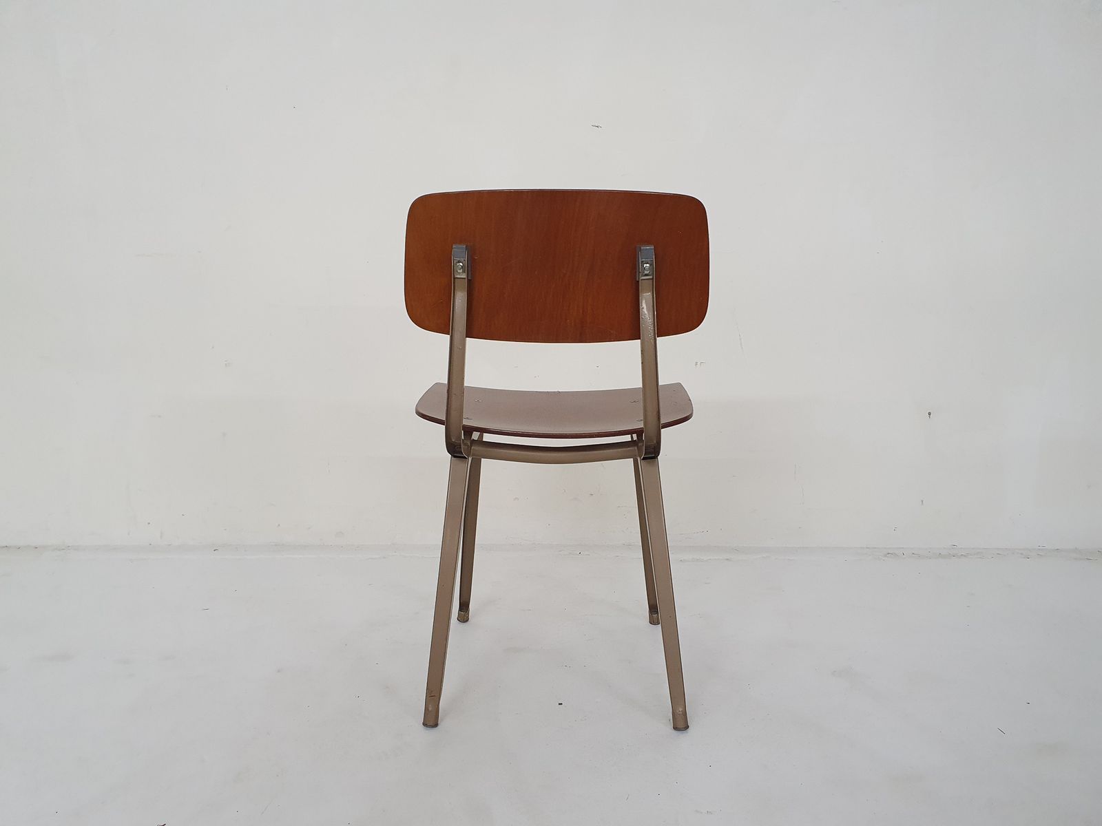 Friso Kramer Fro Ahrend De Cirkel, Revolt Dining Chair, The Netherlands photo 326.976