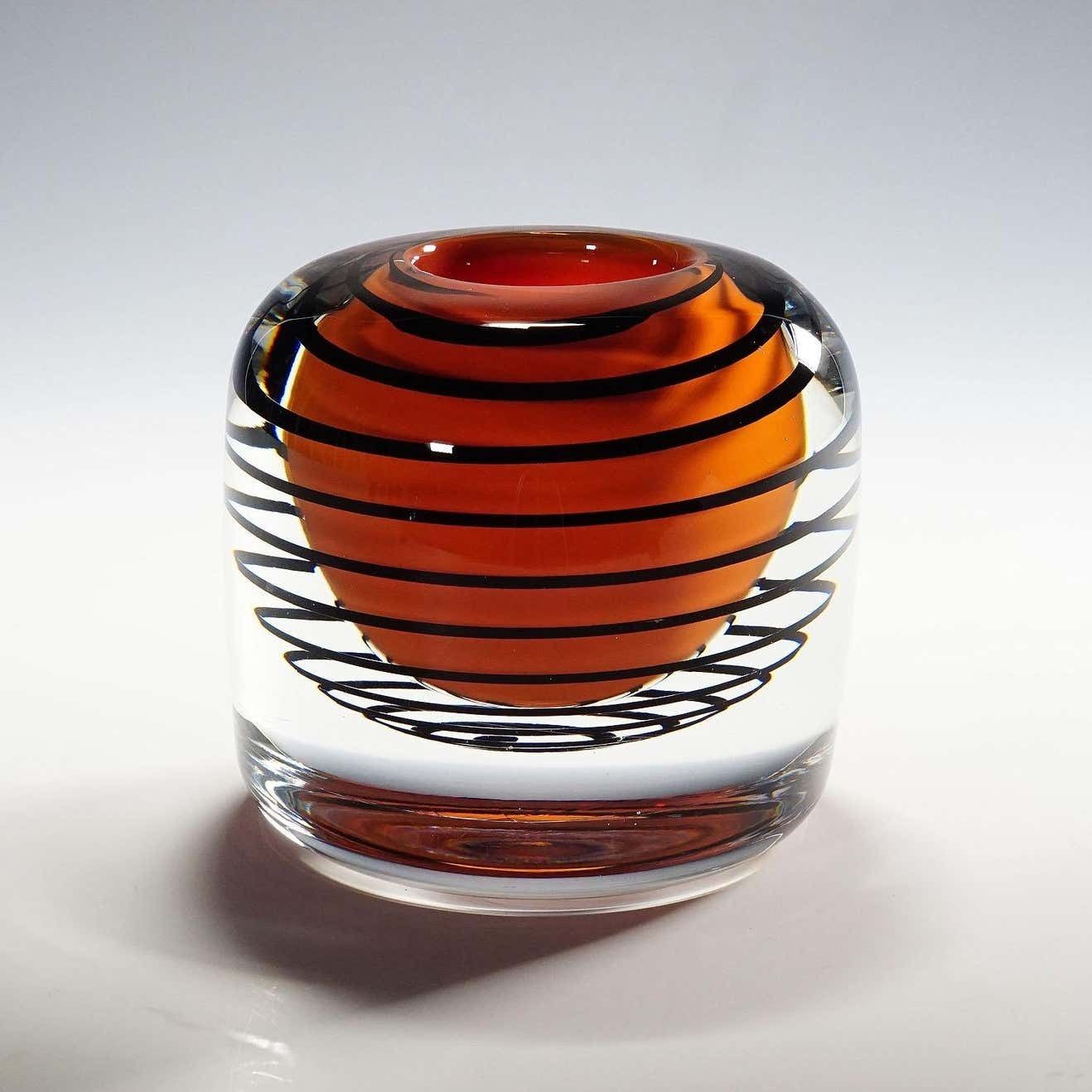 Massive Expo Vase By Olle Alberius For Orrefors Sweden 1973 photo 1560.0