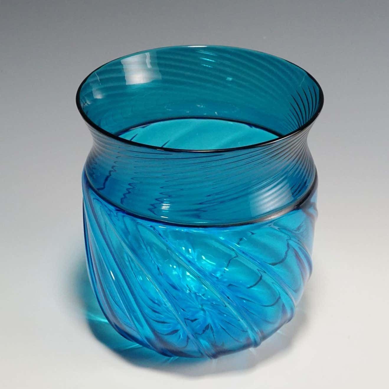 Vase Opulus, Brigitta Carlsson And Ove Thorssen For Venini, 1972 photo furniture