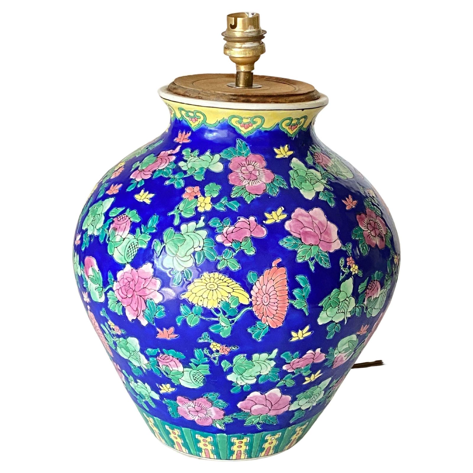 Table Lamp, Chinese, Porcelaine, Hand Painted, In A Vase Shape, China Circa 1940
