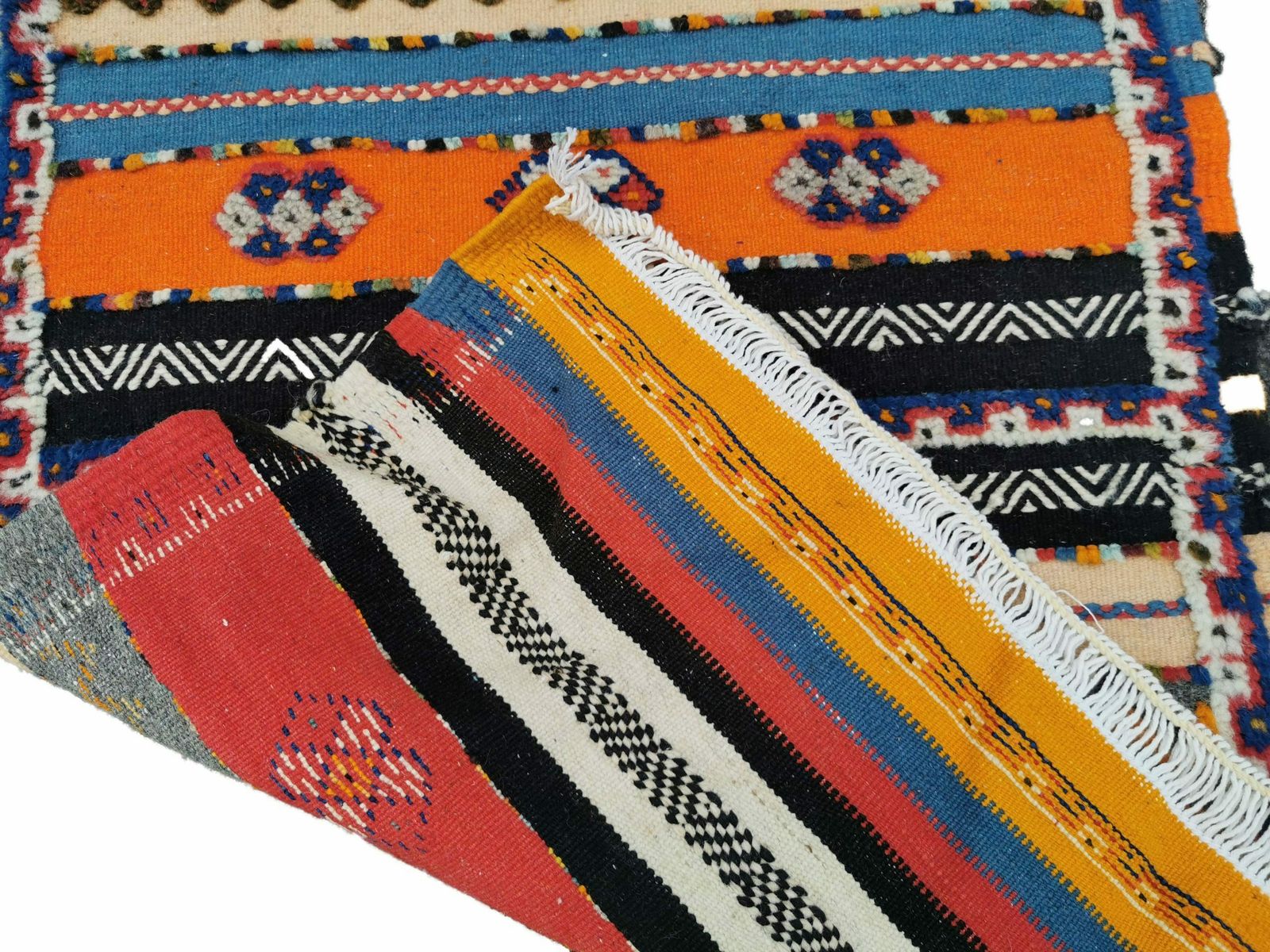 R179  Handmade Moroccan Berber Runner Rug 8.5 ×2.1 Ft. Hand Woven/ 26×68 Cm photo 585.0