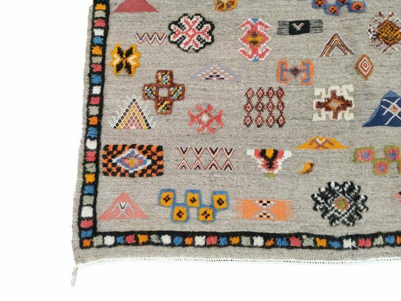 R176/ 8.6×4.5 Ft/ Large Grey Moroccan Berber Rug. Hand Embroidery photo vinterior