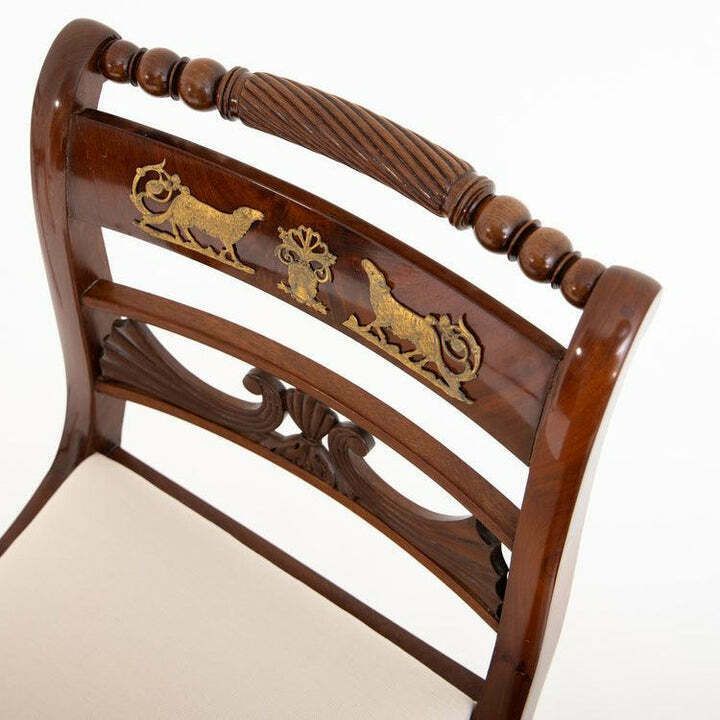 photo vinterior Set Van Acht Eetkamerstoelen En Fauteuils, Noord Duitsland Ca. 1830