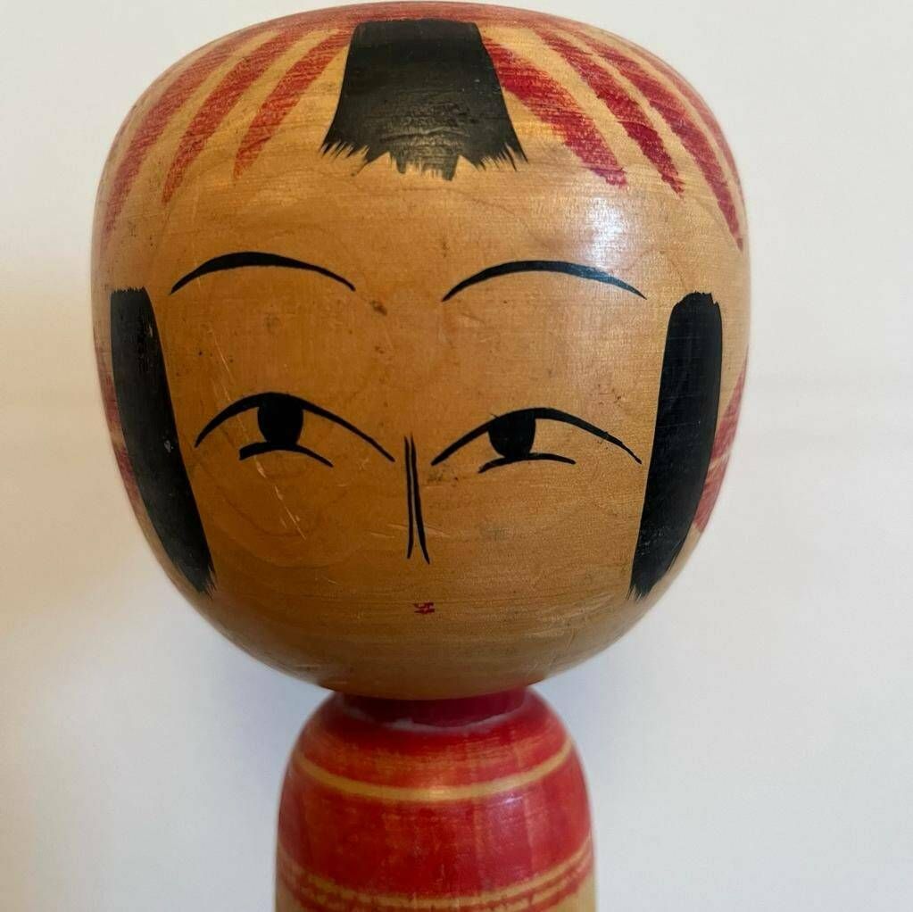 Vintage Japanese Kokeshi Wooden Doll Side Signed photo vinterior
