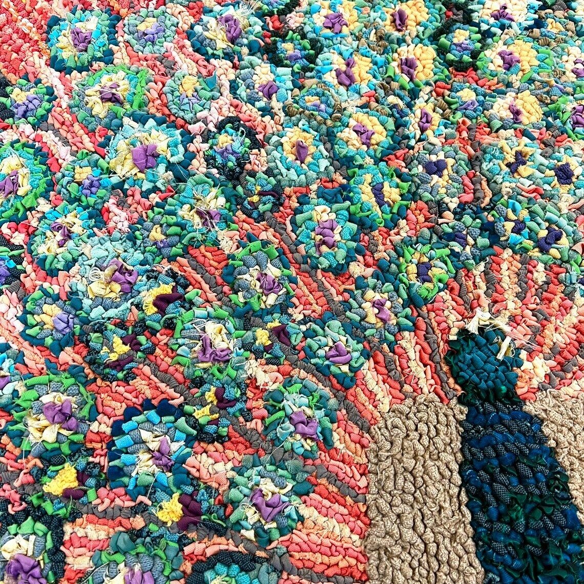 Scandinavian Style Peacock Hooked Rug, Vintage Handmade Rug photo vinterior