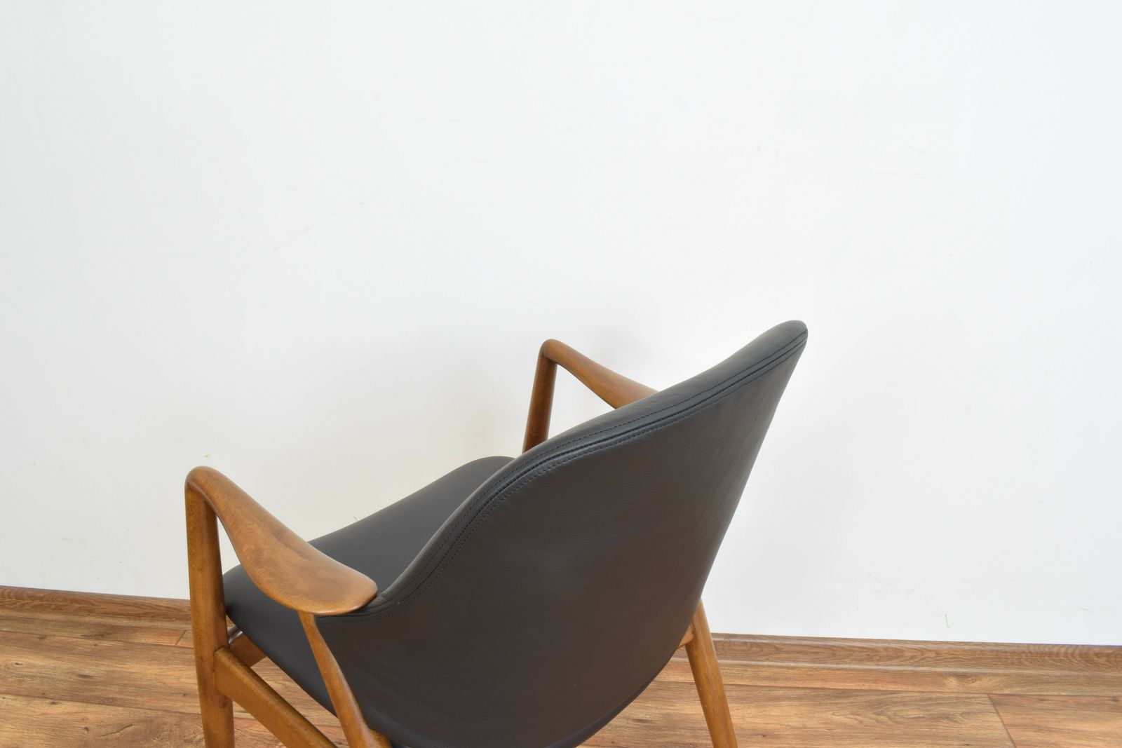 photo vinterior Mid Century Swedish Leather Armchairs By Alf Svensson For Dux, 1960s, Set Of 2