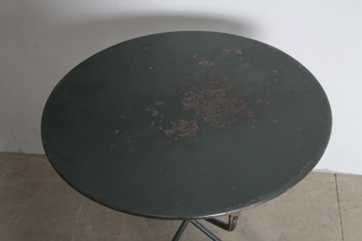 Antique Round Iron Table For Outdoor / Indoor Use In The 19th Century, Original Green Lacquer. photo for sale