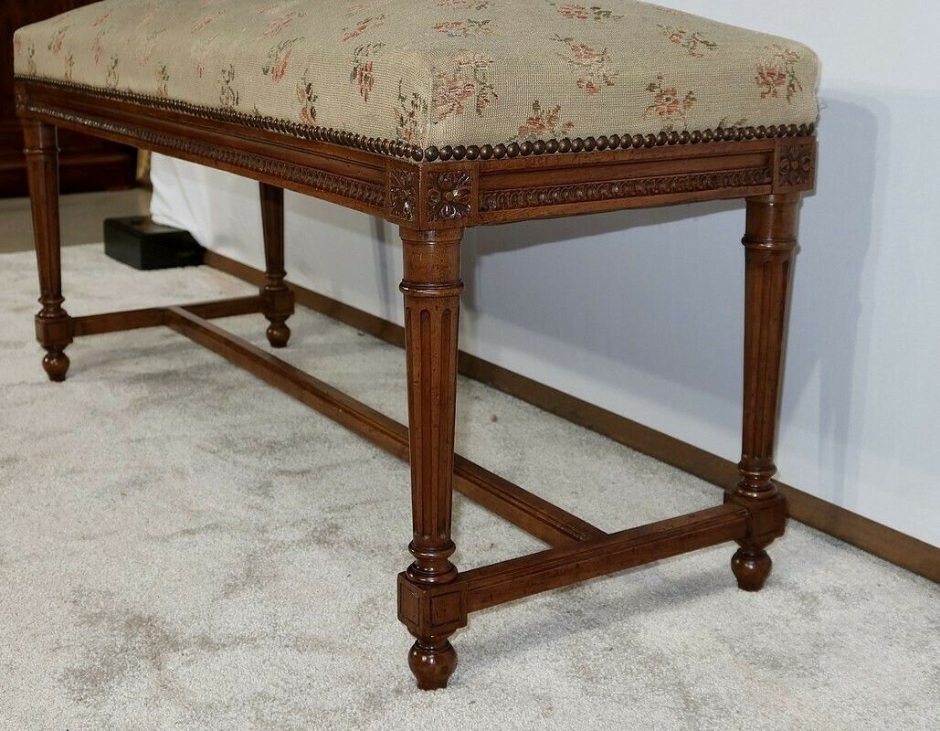 photo furniture Long Bench In Solid Walnut, Louis XVI Style – 1900