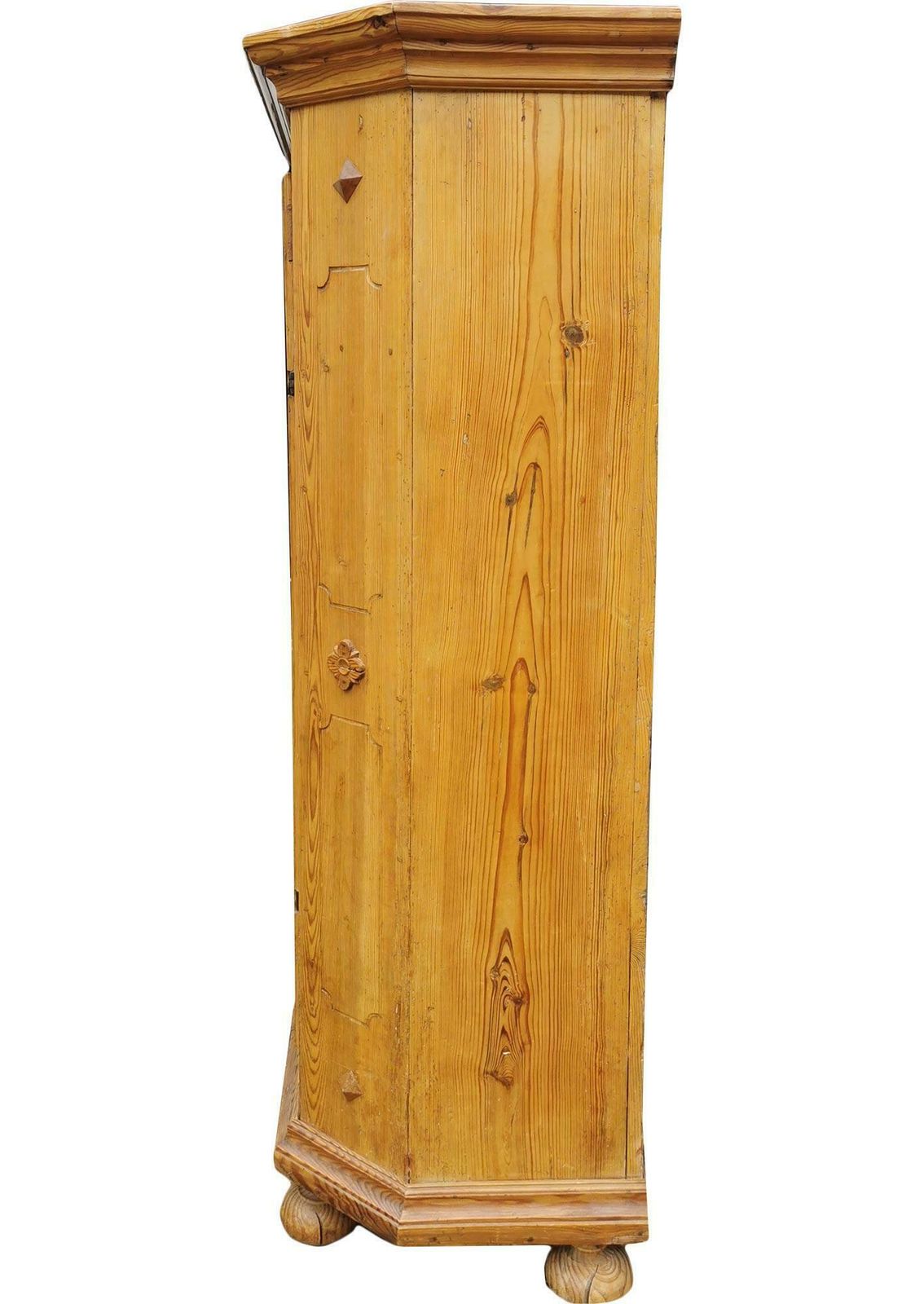 18th Century One Door Wardrobe, Central Europe photo 2500.0