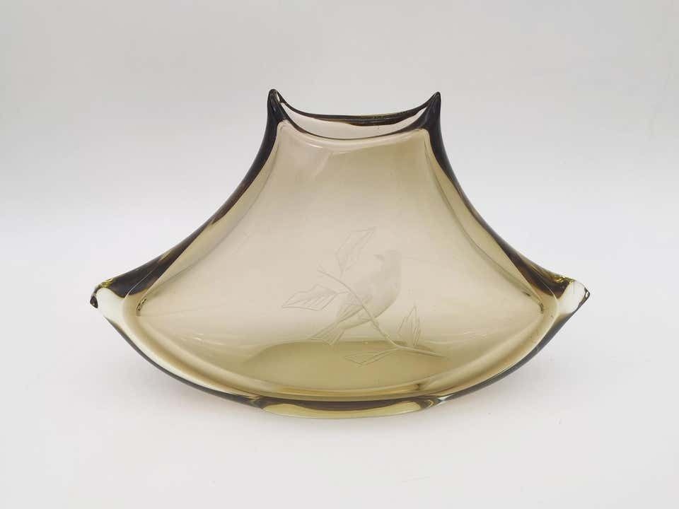Fumè Bohemian Vase In Thick Glass With Engravings photo Home Decor