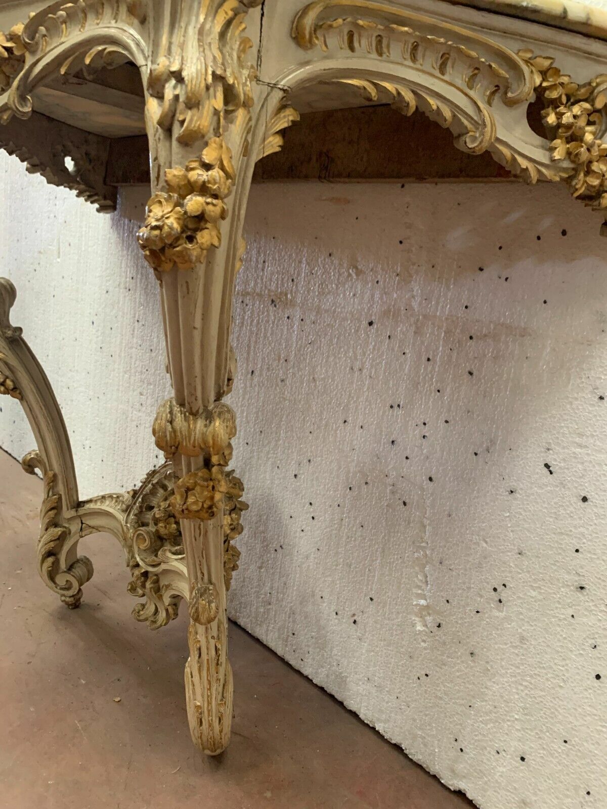 Console Carved In Louis XV Style In Painted And Gilded Wood 20th Century photo for sale