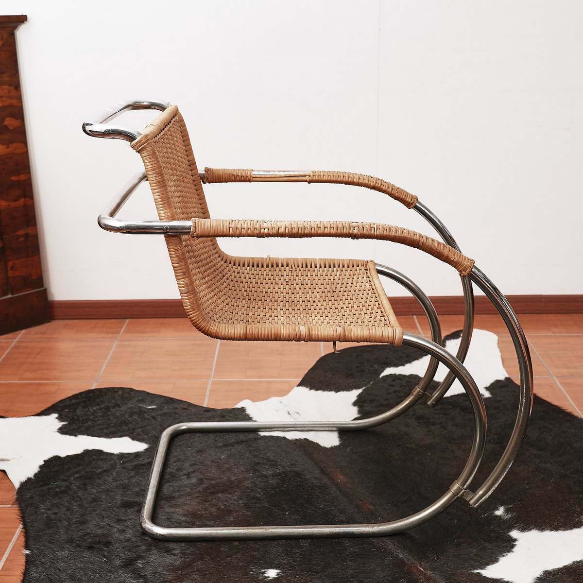 Mr20 Fauteuil In Rotan En Verchroomd Metaal Van Ludwig Mies Van Der Rohe, Ca. Jaren 1960   Modern Antiques photo for sale