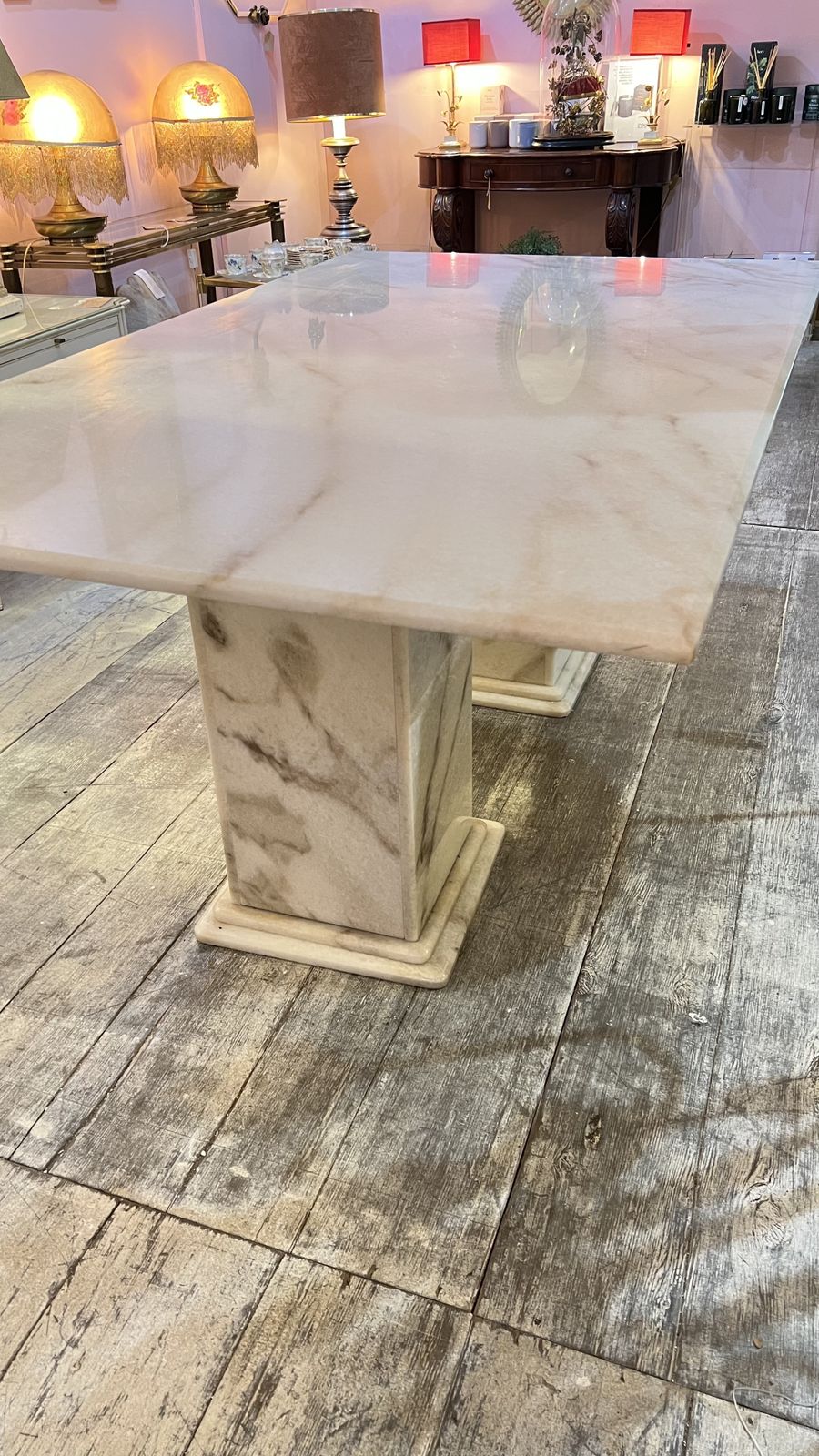photo vinterior Italian Midcentury Marble Dining Table