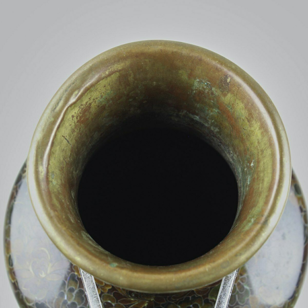 Oriental Cloisonne Vase photo 197.6832
