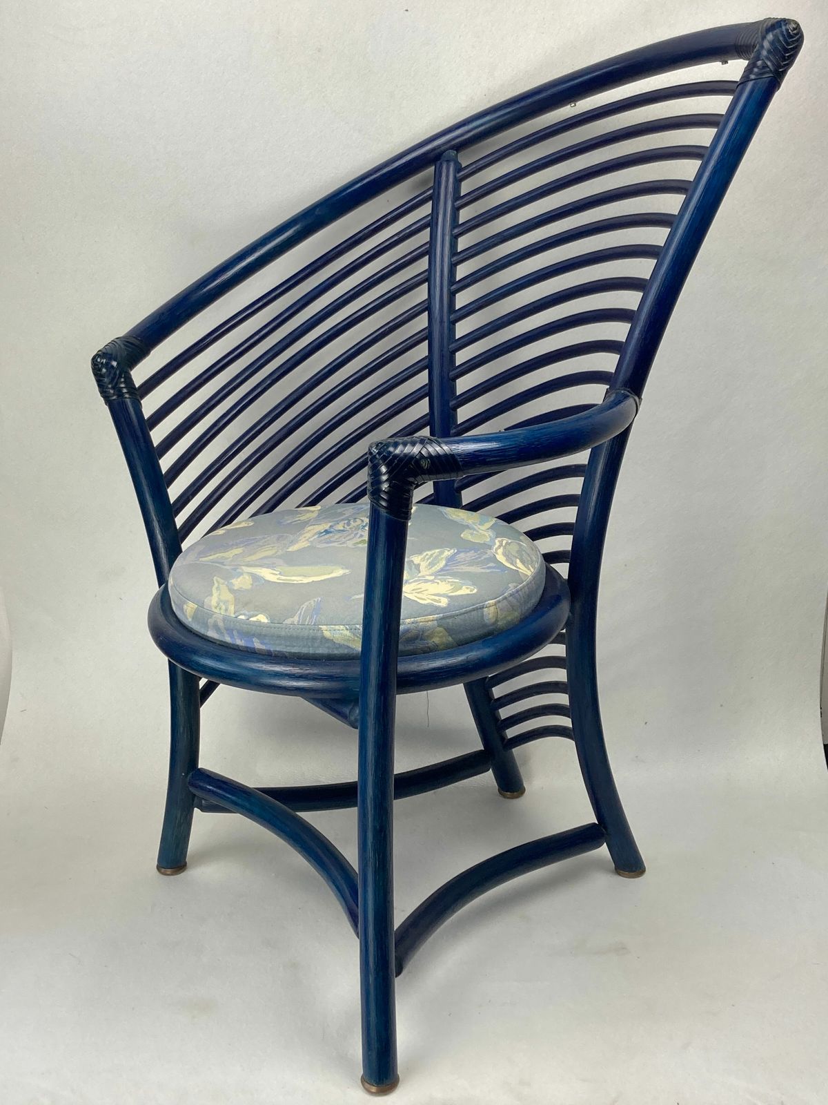 photo buy Set Of 4 Sculptural Rattan Bamboo Dining Chairs, Flechtatelier Schütz, Germany 1980s