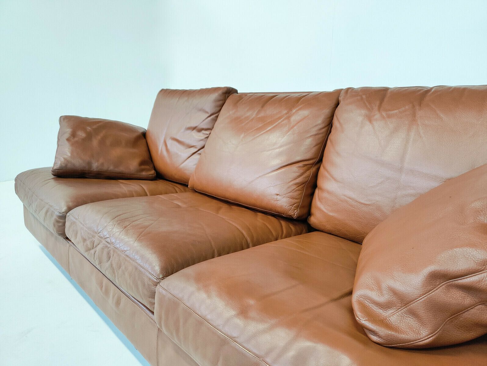 photo furniture Three Seater "Baisity" Sofa By Antonio Citterio For B&B Italia