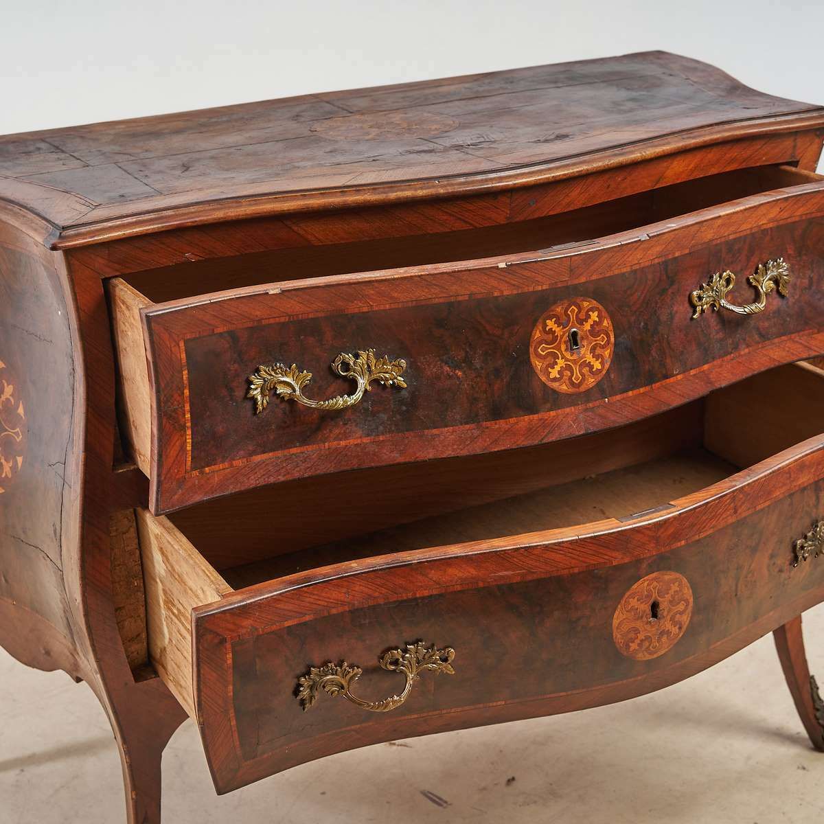 Mosso Chest Of Two Drawers photo vintage