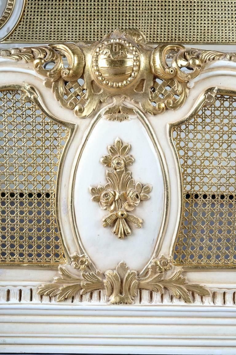 Majestic Baroque Bed In The Style Of Louis XVI photo 6783.0