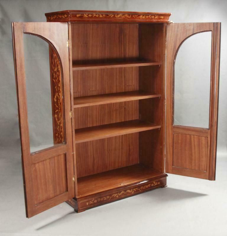 20th Century Marketerie Vitrine/Cabinet In The Dutch Biedermeier Style photo vintage