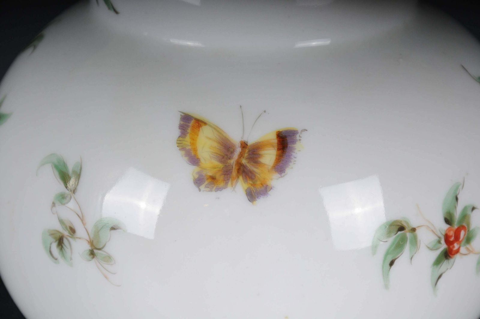 20th Century Ludwigsburg Vase, Early 20th Century photo vinterior
