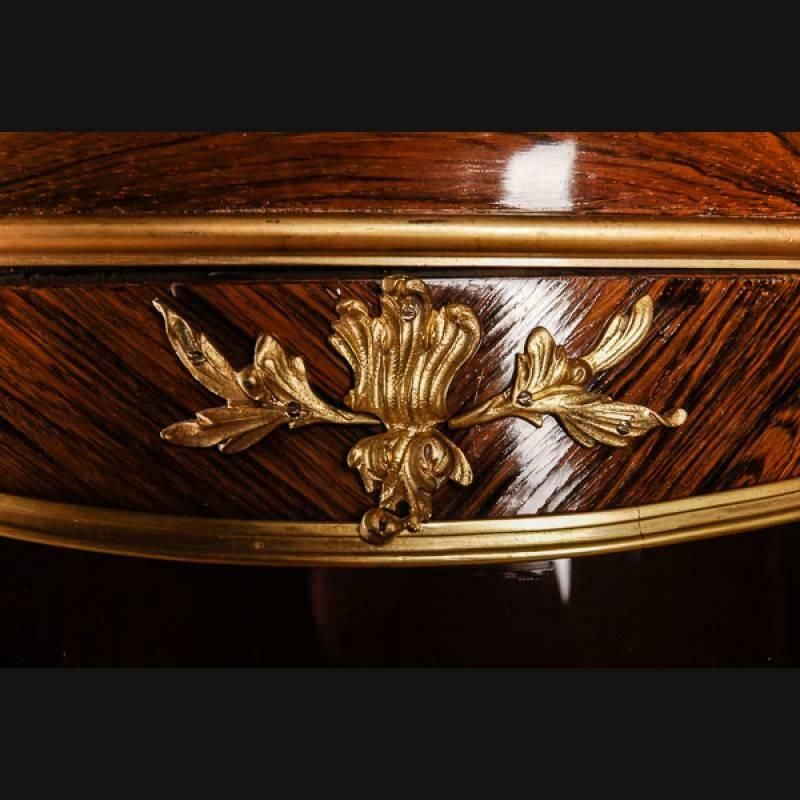 19th Century Napoleon III Style Bois Satine Vitirne photo vinterior