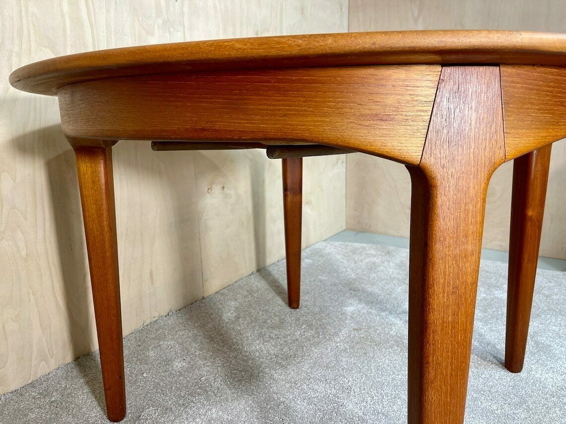 Mid Century Teak Dining Table "Model 62" By Henning Kjaernulf For Sorø Stolefabrik   1958 photo for sale