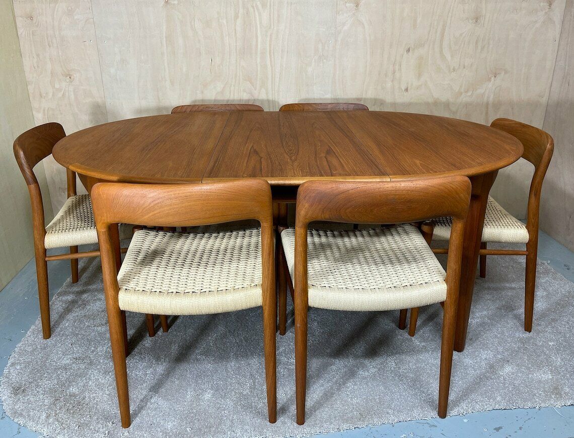 Mid Century Teak Dining Table "Model 62" By Henning Kjaernulf For Sorø Stolefabrik   1958 photo 2200.0