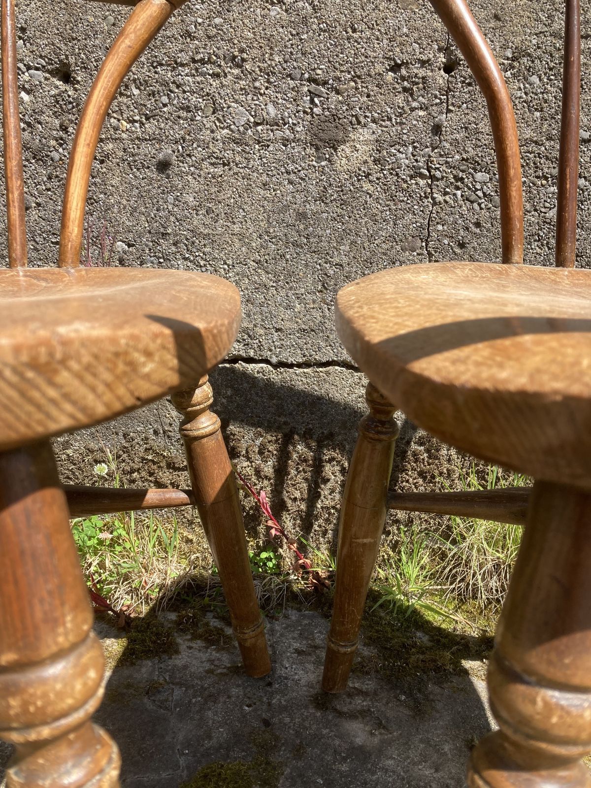 1840s Pair Of Windsor Comb Back Arm Chairs photo furniture
