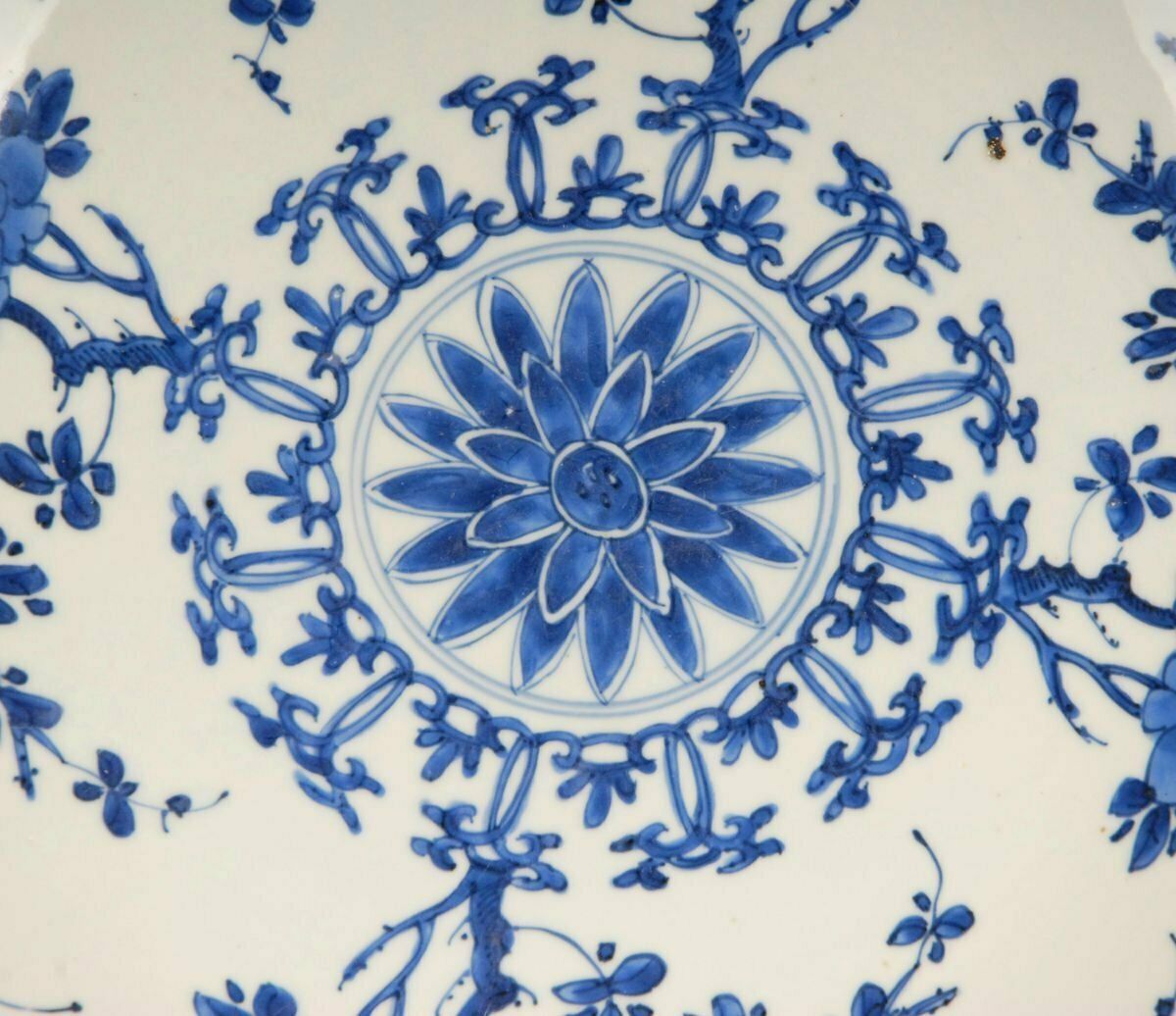 Antique Chinese Kangxi Period Blue & White Porcelain Charger Plate, 1600s photo 3150.0