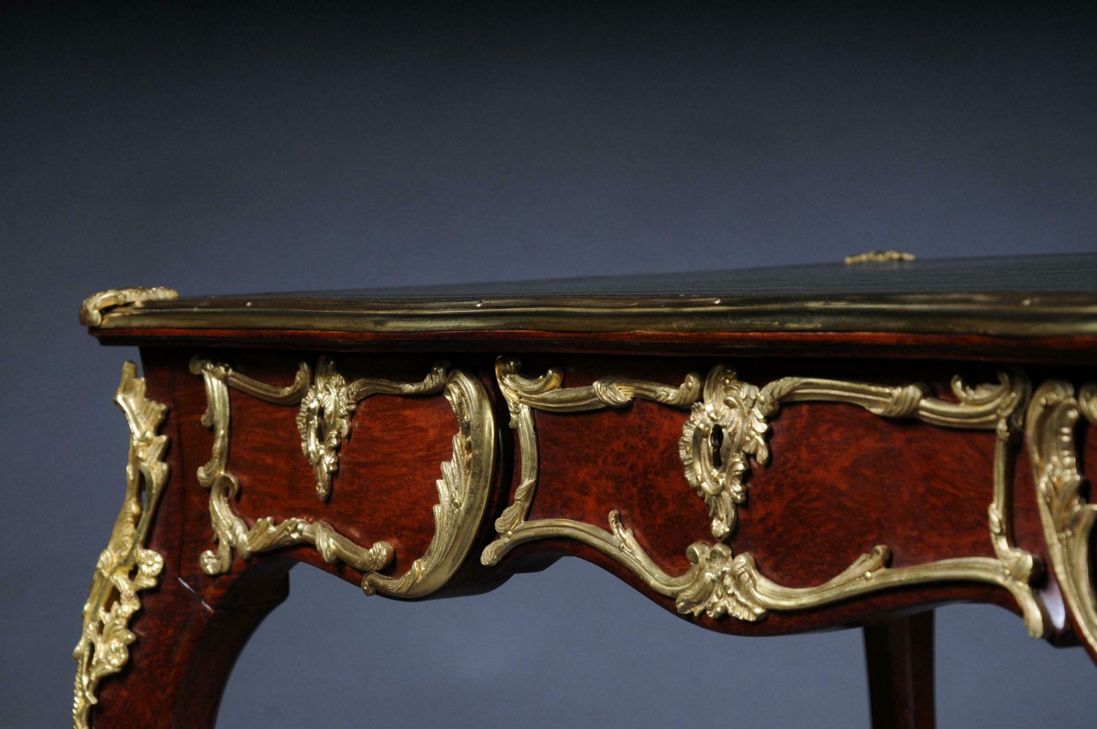 20th Century Elegant Veneered Bureau Plat Or Writing Desk In Louis XV Style photo buy