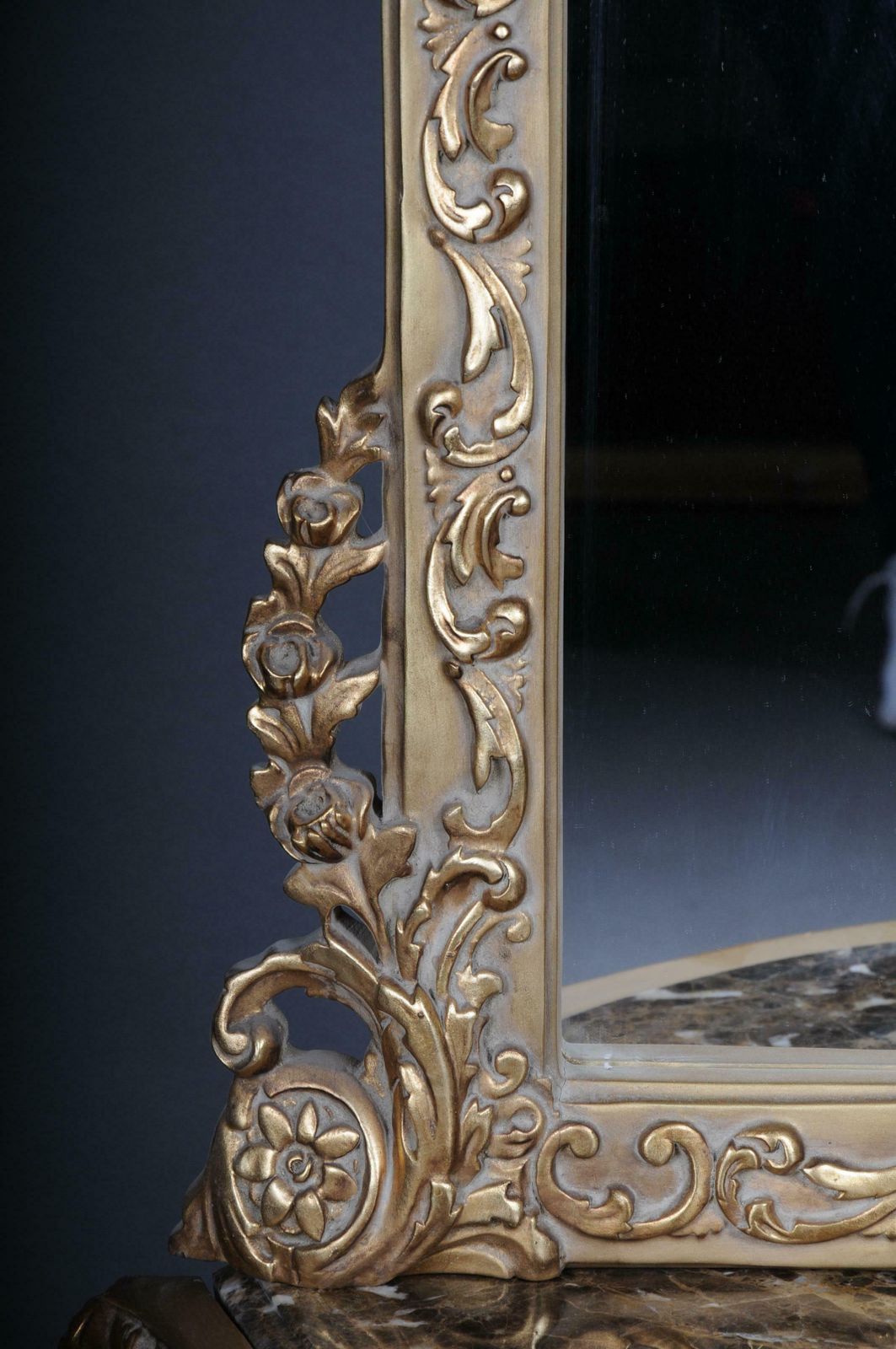 20th Century Beautiful Console Mirror Floor Mirror In The Louis XV Gilt photo buy