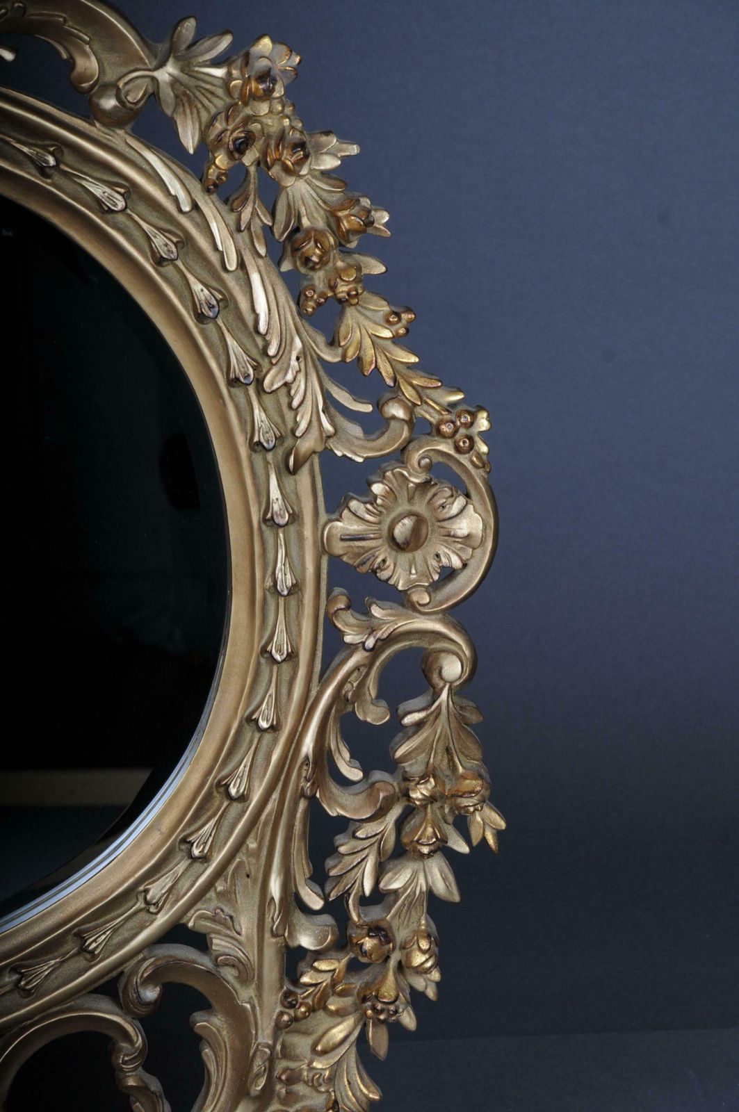 Richly Carved Royal Wall Mirror In Louis XV Beech Wood photo vinterior