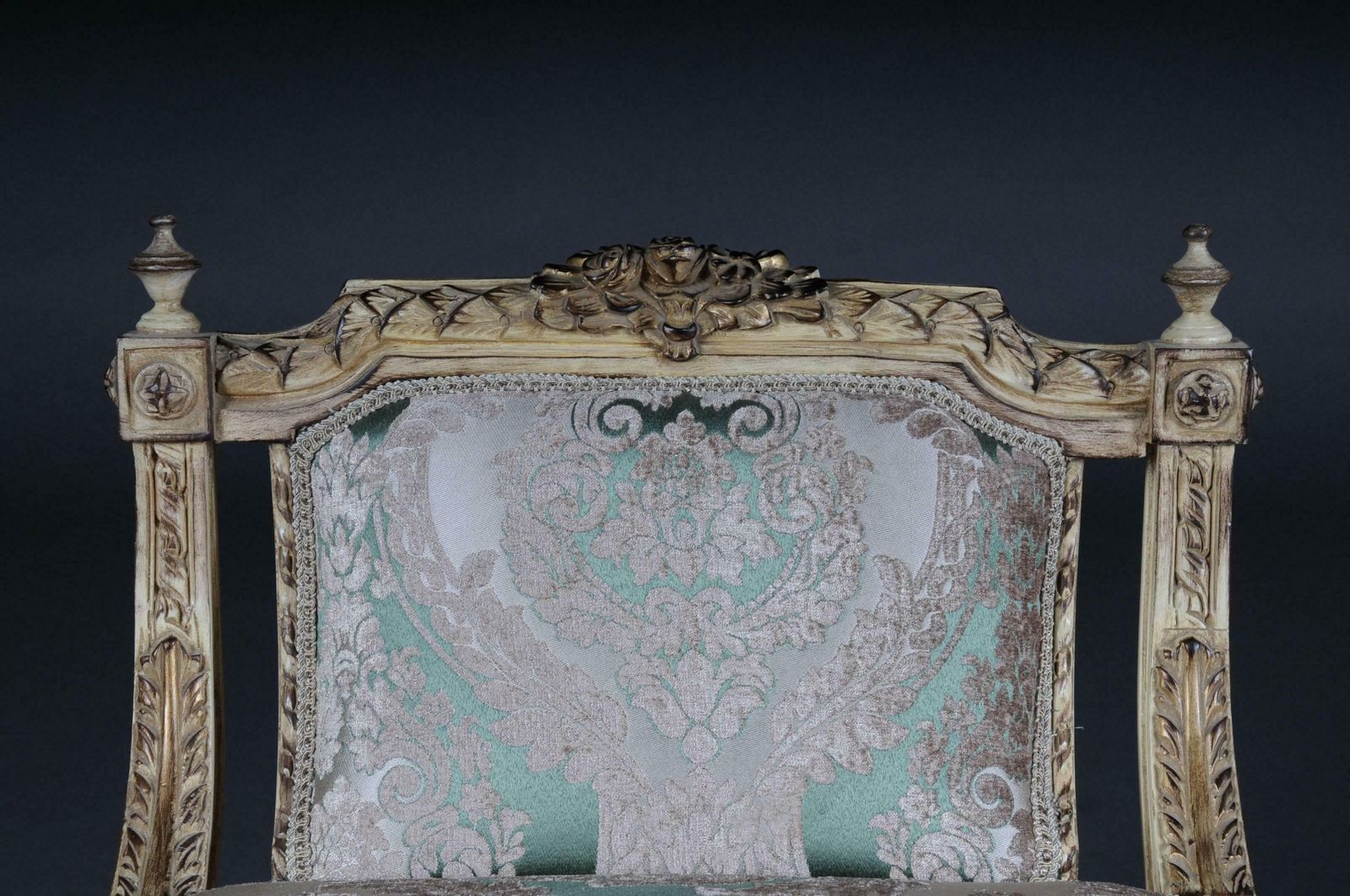 Noble French Bench, Gondola In Louis Seize XVI photo vinterior