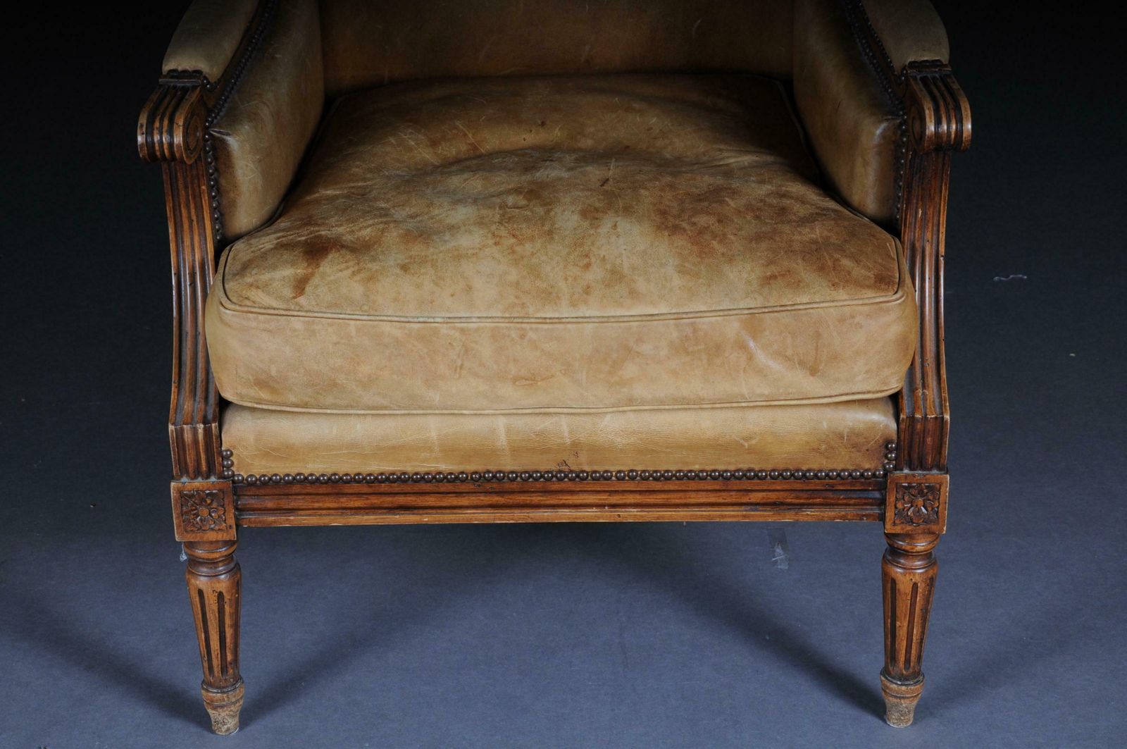 Armchair English Leather From, 19th Century Mahogany photo Furniture