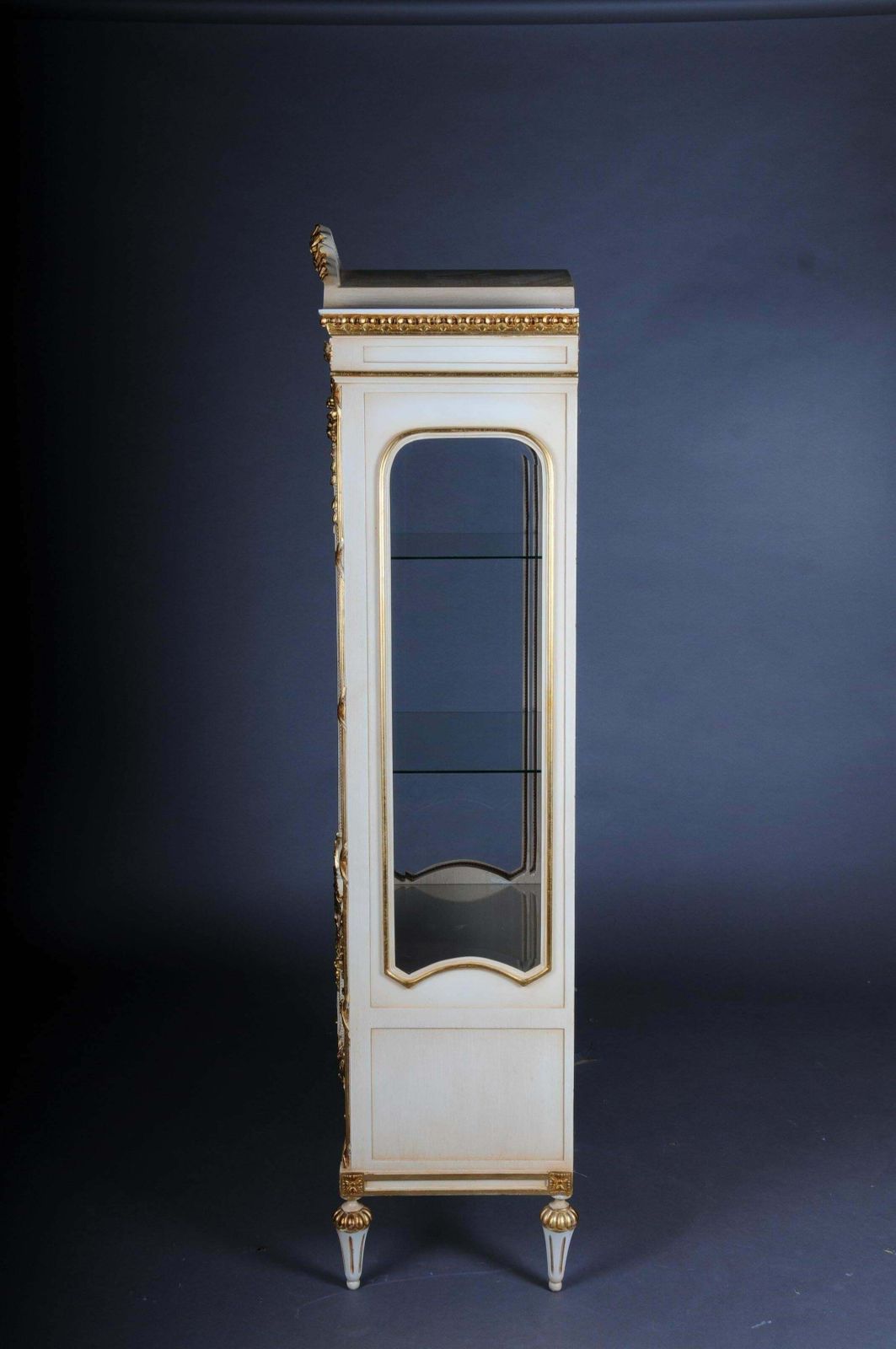 photo buy 20th Century Elegant French Louis XVI Style Showcase