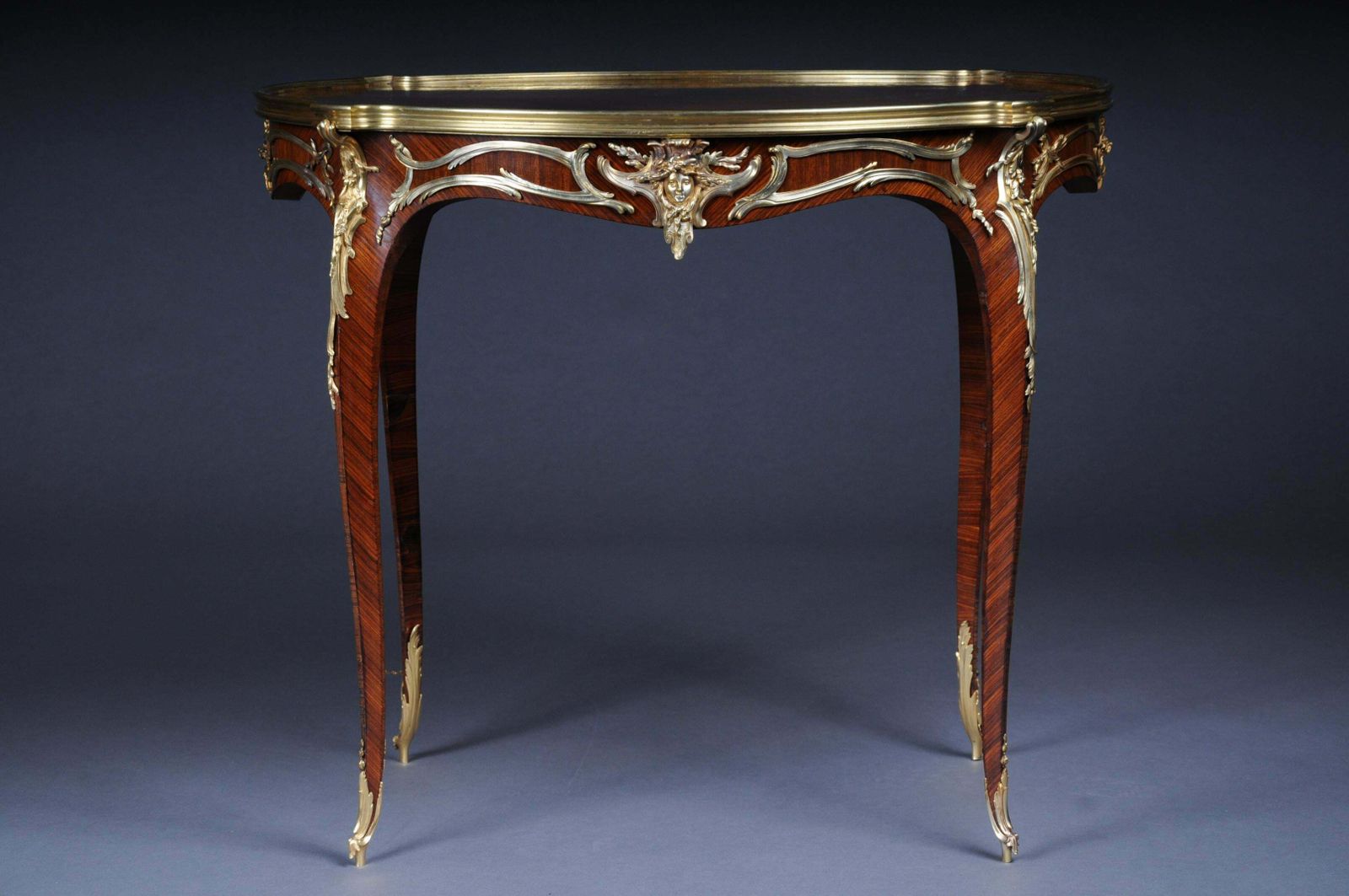 photo furniture 19th Century Royal Side Table Francois Linke, Paris. Signed