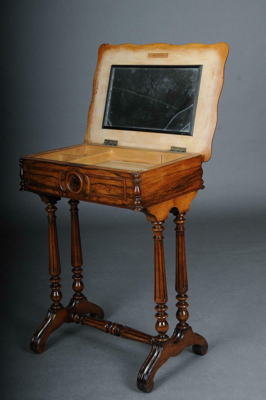 1698.0 Fancy Biedermeier Sewing Table / Side Table Circa 1850 Walnut photo