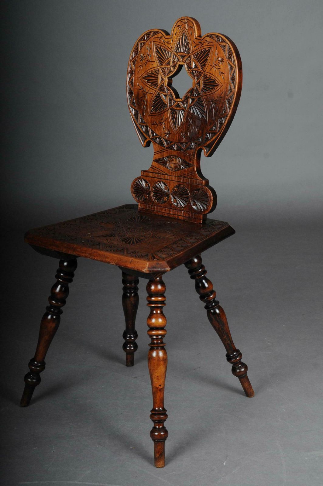 photo vinterior Antique Neo Renaissance Board Chair Historicism Circa 1870, Oak E