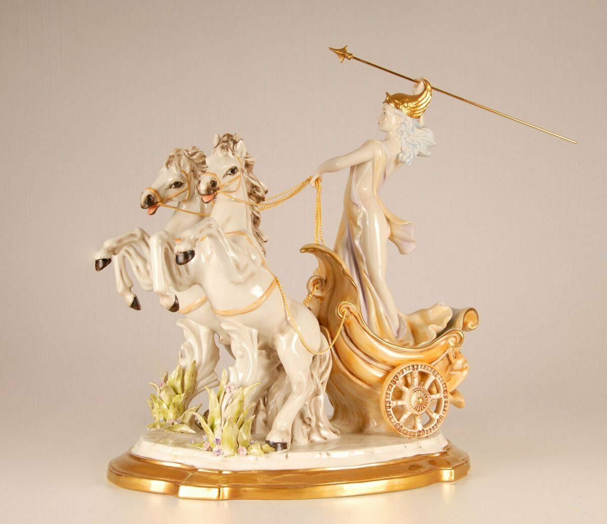 Mid Century Italian Porcelain Sculpture Of Diana The Huntress By Cesare Villari For Capodimonte photo vinterior