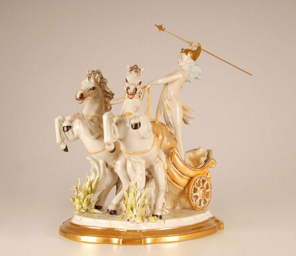 Mid Century Italian Porcelain Sculpture Of Diana The Huntress By Cesare Villari For Capodimonte photo buy