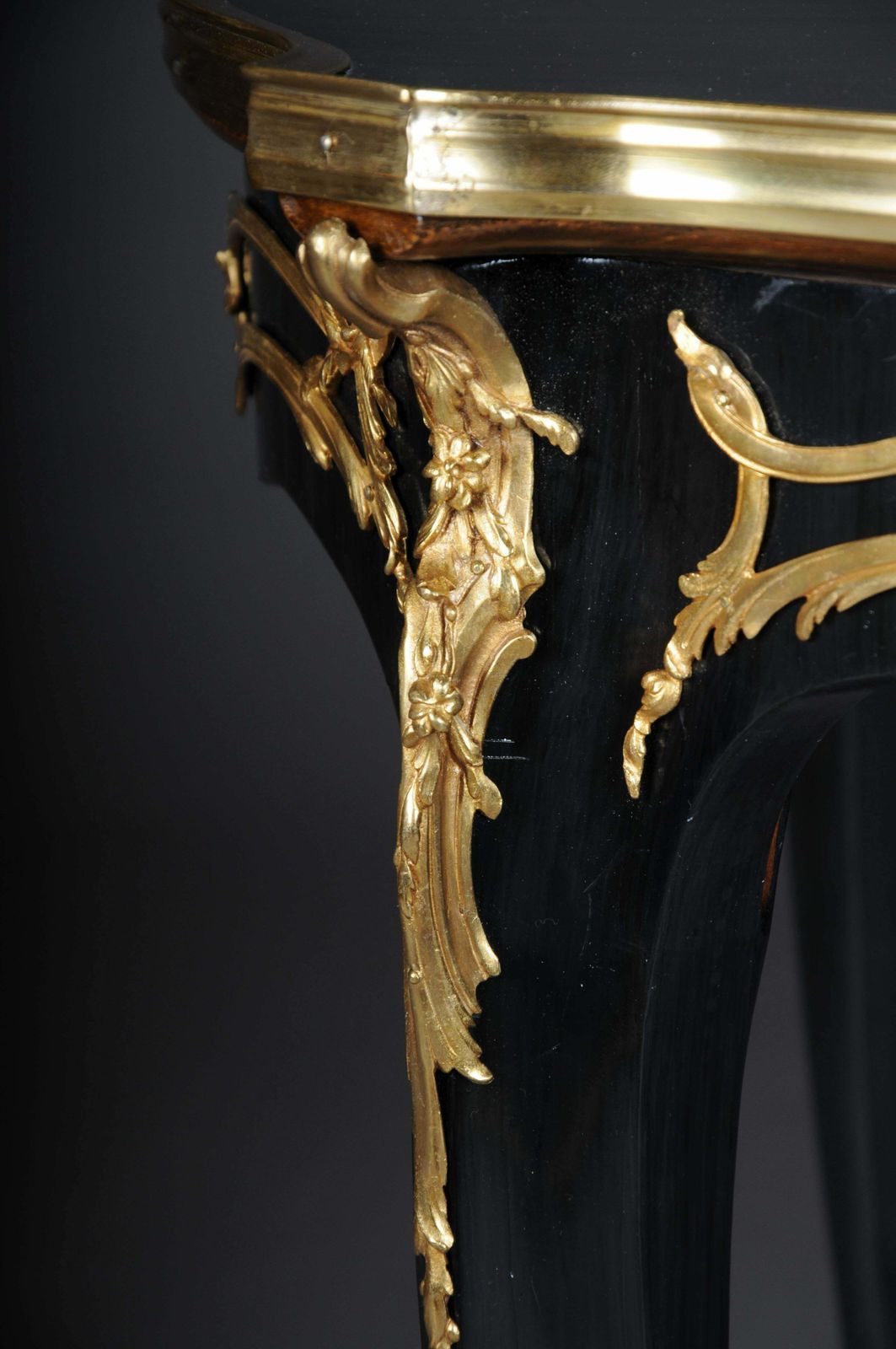 20th Century Royal Side Table After Francois Linke, Paris, Black Gold photo 4461.0