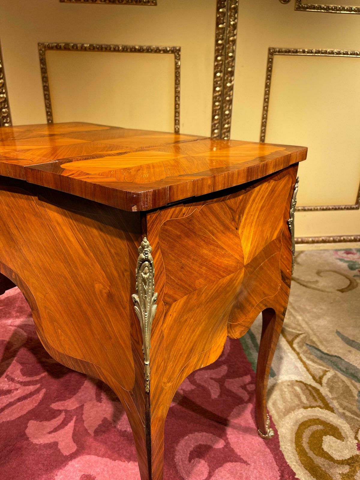 photo for sale 20th Century Louis XV Style Poudreuse / Desk, Paris Around 1900