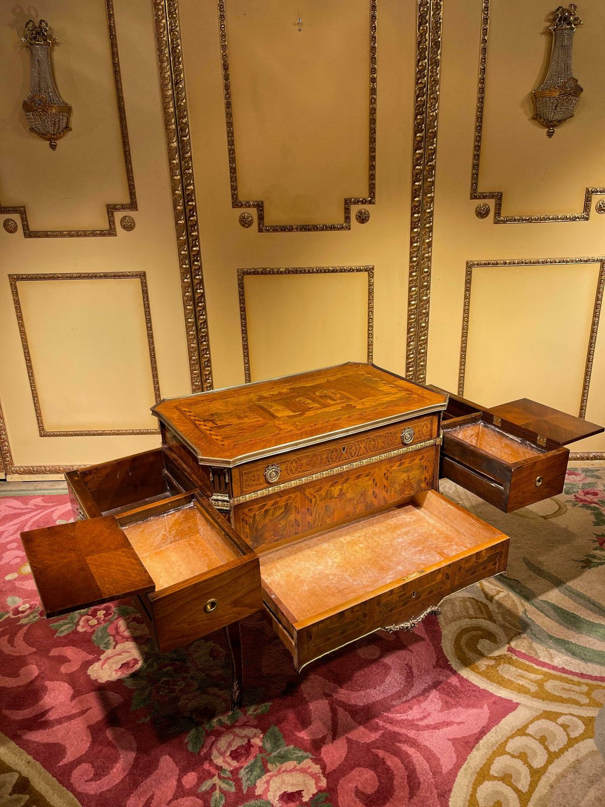 20th Century Louis XV Style Chest Of Drawers/Dressing Table, Transformable Furniture photo vintage