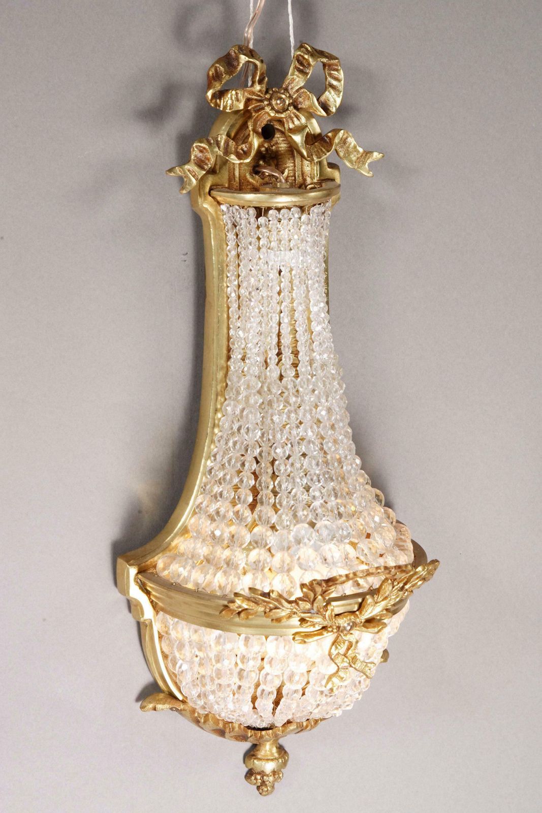 20th Century Louis XVI Style Basket Applique Wall Lamp photo for sale