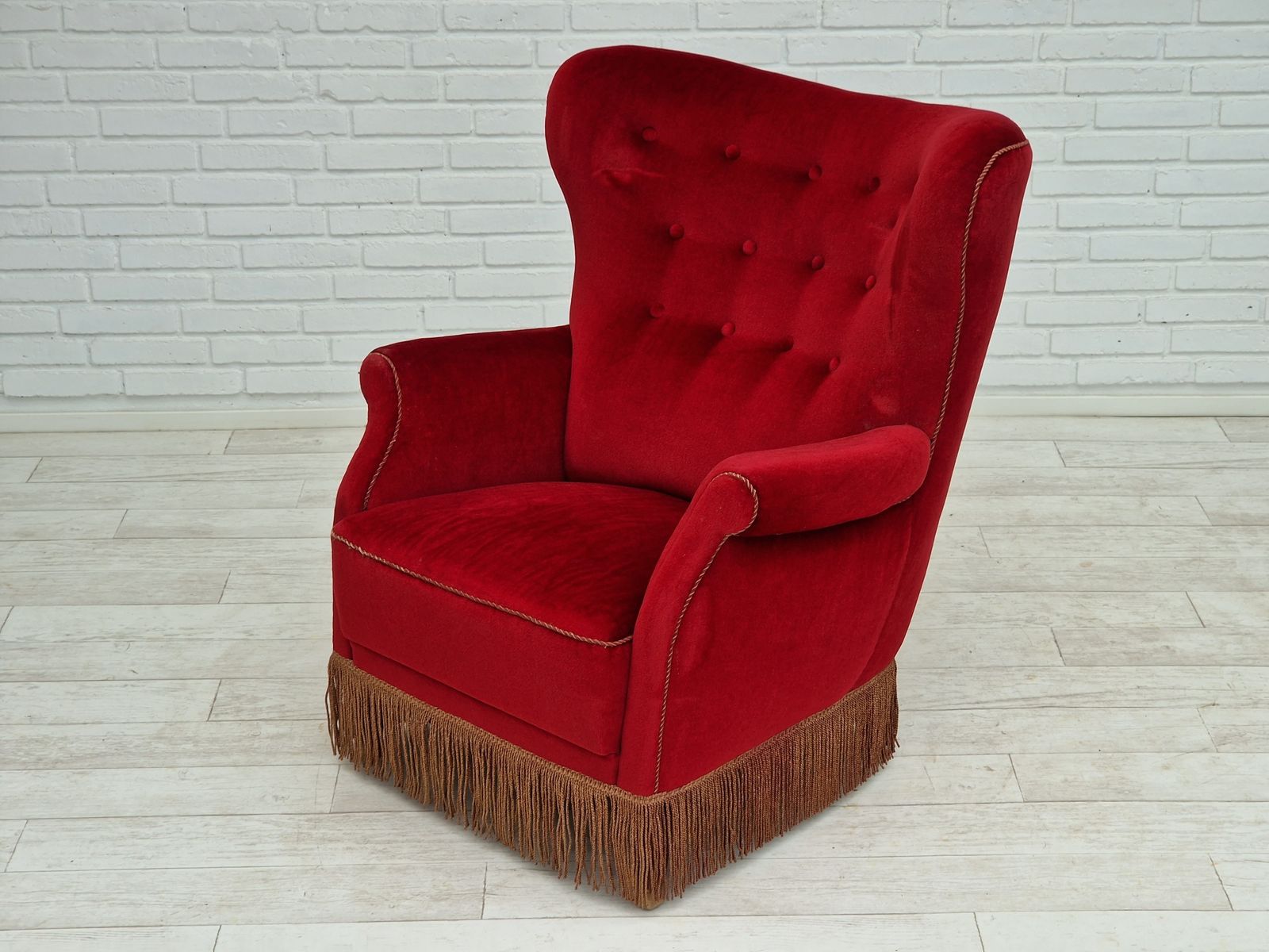 Deense Vintage Fauteuil Met Hoge Rug, Ca. Jaren 1960, Bekleed Met Kersrood Fluweel. photo vintage