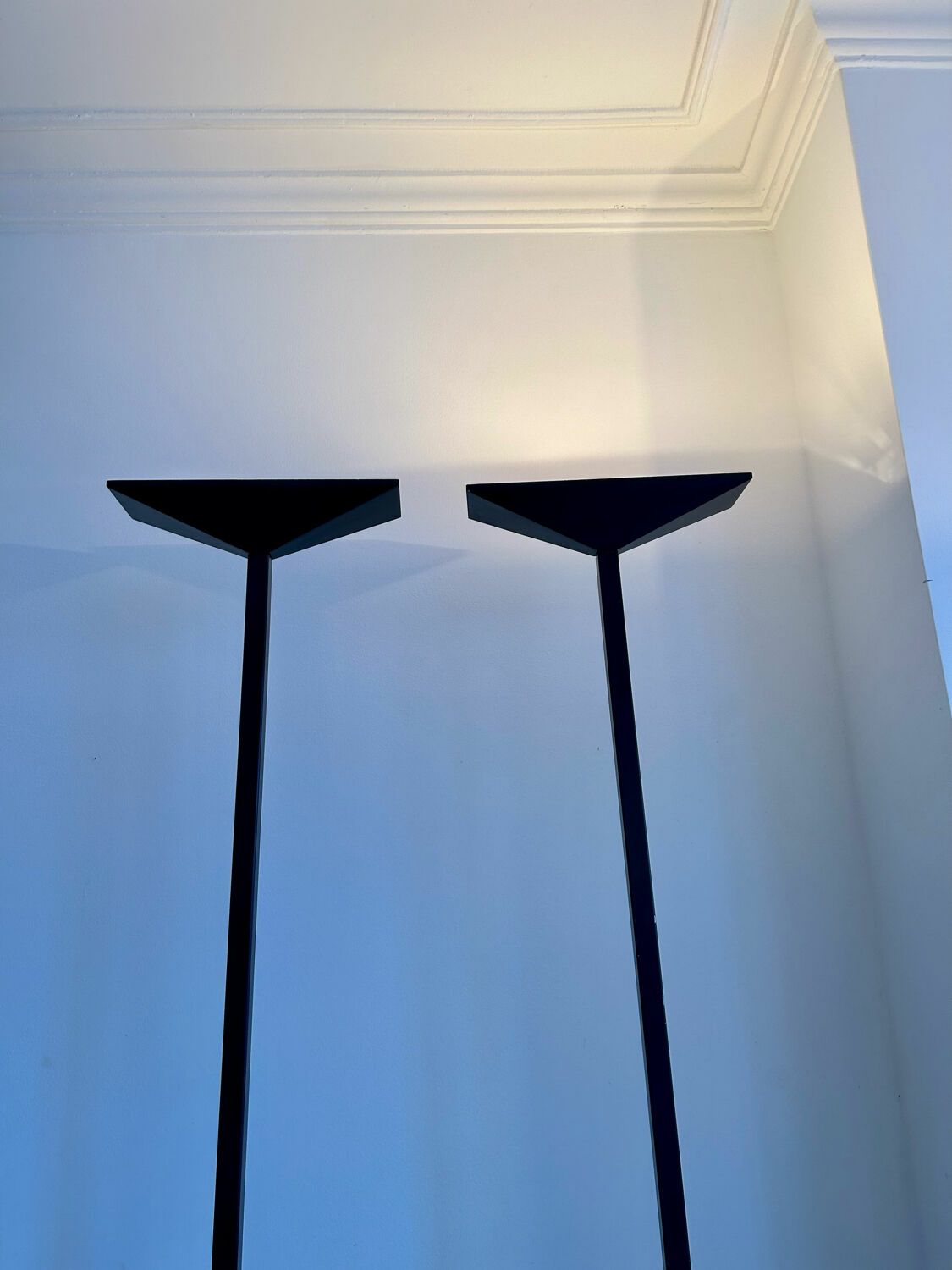 photo vintage Pair Of Floor Lamps Model "206863", Pierre Disderot For Glass And Light, France 1980